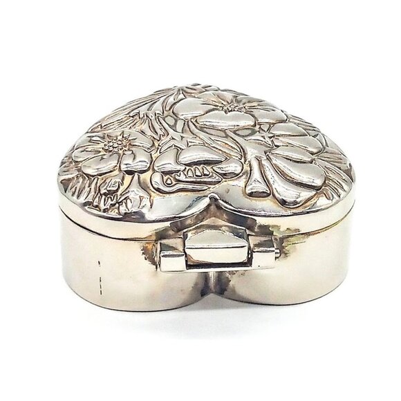 Vintage International Silver Floral Heart-Shaped Trinket Box - Picture 3 of 7